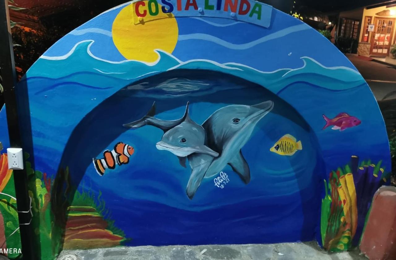 Costa Linda Art Hostel Manuel Antonio Exteriör bild